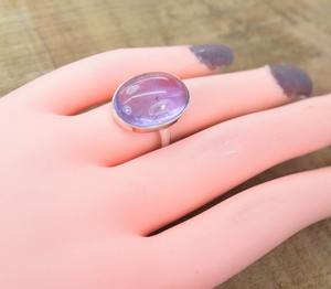 Anillo de Compromiso Hecho a Mano con Piedra Preciosa de Amatista de Corte Ovalado en Plata de Ley 925, Anillo de Moda para Mujer/Unisex para Bodas y Fiestas - Product Image 2