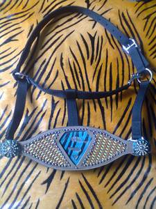 Alta calidad Nylon Horse Bronc Halter Atractivo estilo occidental Cuero PP Inglés Saddle Cuerda Suministro al por mayor - Product Image 2