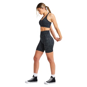 Conjunto de Shorts Deportivos Sin Costuras para Yoga, Top Deportivo Halter para Mujer, Shorts de Cintura Baja con Efecto Push-Up, 2 Piezas, Ropa Deportiva para Gimnasio - Product Image 5