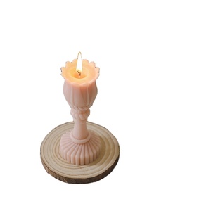 Bougeoirs en pierre de résine époxy magnifiquement sculptés à la main pour la décoration et les cadeaux à vos proches décor de mariage - Product Image 1