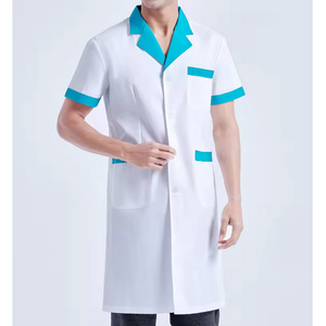 Bata de laboratorio básica blanca personalizable con mangas cortas Uniforme de hospital de longitud regular para hombres - Product Image 4