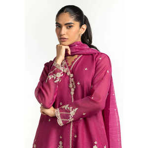 Conjunto de Dos Piezas de Chifón con Bordado Floral Maisuri, Corte Holgado, IPST-44331, Blazer de Verano con Decoración de Logotipo, Disponible en Talla XS - Product Image 4