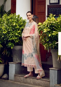 Venta al por mayor de suministro a granel de gran variedad de trajes Salwar de algodón de césped con impresión digital OEM ODM listo para fiesta Kameez hecho en La India - Product Image 2