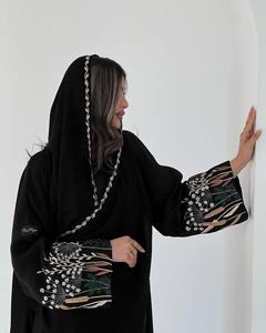 Abaya en satin de luxe sur mesure en gros pour femmes Petite robe islamique turque Manches bouffantes Style Dubaï Vêtement en soie de haute qualité - Product Image 1