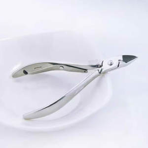 Venta directa de fábrica, pinza para cutículas, pinza para cutículas de acero inoxidable, la mejor calidad hecha en Pakistán - Product Image 2