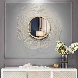 Espejo de pared de metal moderno más vendido hecho a medida con diseño floral de alta calidad para sala de estar o boda - Product Image 4