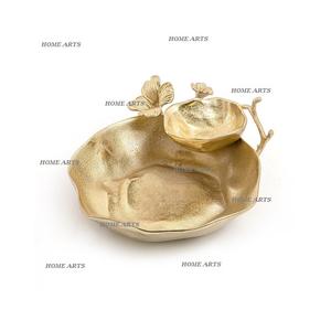 Plat à feuilles en aluminium à 3 compartiments Dernier design Plat à feuilles à dessert couleur or du fabricant en Inde - Product Image 5