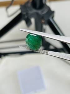 Esmeralda Natural de Zambia, Corte Ovalado, 4.24 Quilates, Piedra Preciosa de Buena Calidad, Lustre, Color Verde Agradable, Pulido Perfecto para Cualquier Joyería - Product Image 6