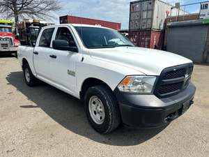 Dodge RAM 1500 Tradesman Crew Cab 4WD 2016, conduite à gauche, norme d'émission Euro IV - Product Image 6