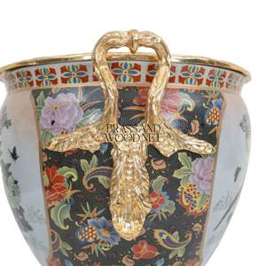 Maceta de Porcelana de Lujo con Decoración de Latón Chapado en Oro - Product Image 6