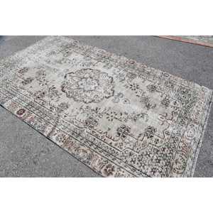 พรมวินเทจตุรกี ขนาด 5.5x9.2 ฟุต สีเบจ ลายดอกไม้ขนาดใหญ่ ทำจากขนสัตว์ - Product Image 4