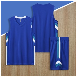 Vente en gros Ensemble de maillots de basket-ball réversibles personnalisés Uniforme respirant imprimé par sublimation pour les techniques de lavage des jeunes - Product Image 4