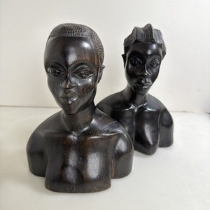 Escultura de Busto en Madera de Ébano Africano Premium, Hecha a Mano, Exportador Mayorista - Product Image 2