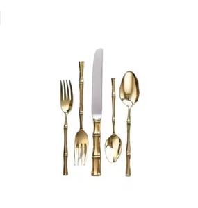 Couverts modernes avec poignée de qualité supérieure Ensembles de couverts cuillère et fourchette brillantes avec design décoratif Couverts Décoration de table - Product Image 4