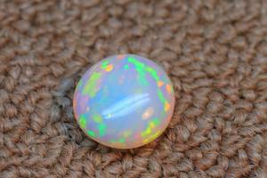 Excellente pierre précieuse de cabochon d'opale éthiopienne-gemmes d'opale de feu multi de Welo-pierre lisse naturelle de forme ronde - Product Image 5