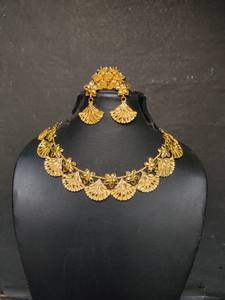 Precios asequibles 22K chapado en oro collar pendientes anillo conjunto con estilo de lujo conjunto de joyas para la venta por los exportadores - Product Image 3