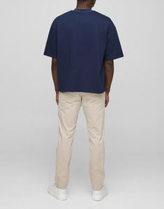 OEM T-shirt à col rond élégant de haute qualité Tissu doux et respirant avec coupe moderne 220g-280g pour un usage quotidien Motif solide - Product Image 2