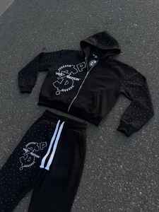 Poids lourd unisexe goutte épaule Crop Cut grand sweat à capuche personnalisé coton lourd Gsm couleur unie Boxy Fit surdimensionné sweats à capuche courts - Product Image 4