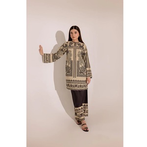 Nouveaux vêtements indiens pakistanais belle couleur Anarkali robe Lengha travail manuel Salwar Kameez dernière robe de mariée pour - Product Image 6