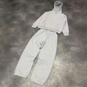 Ensemble sweat-shirt surdimensionné et pantalon de survêtement ample à jambe droite avec logo personnalisé |   Survêtement unisexe de qualité supérieure, vente en gros - Product Image 1