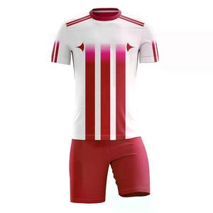 Ensemble de maillots de football respirants de haute qualité, conception d'uniformes personnalisés OEM - Product Image 3