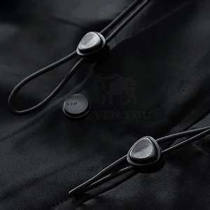 Veste de ski robuste, design imperméable pour les conditions hivernales extrêmes, sports de plein air et déplacements sur la neige - Product Image 3