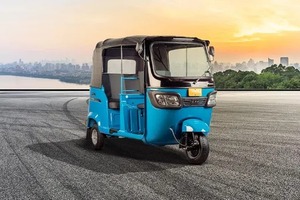 Tricycle électrique pour passagers 48V 501-800W, carrosserie fermée, 4 places, taxi à 3 roues pour usage urbain - Product Image 5