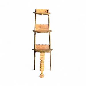 Étagère à livres pliable en fer et bois de style traditionnel en laiton FTD pour la maison, le bureau et le salon - Product Image 1