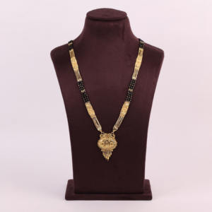 Mangalsutra chapado en oro con colgante, temporada de bodas, regalo de ocasión tradicional y especial para mujer, chapado en oro laminado - Product Image 1