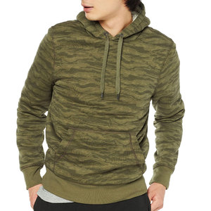 Service OEM le plus vendu prix de gros sweat à capuche pour hommes sweat à capuche thermique imprimé camouflage pour hommes style Hip Hop à bas prix - Product Image 1