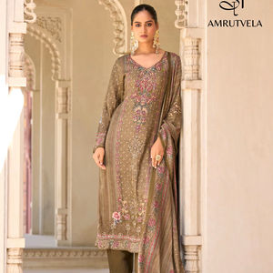 Ensemble Shalwar Kameez en viscose pure avec impression numérique Maslin, travail à la main Aari, dupatta assorti et bas en viscose rayonne, style indien - Product Image 1
