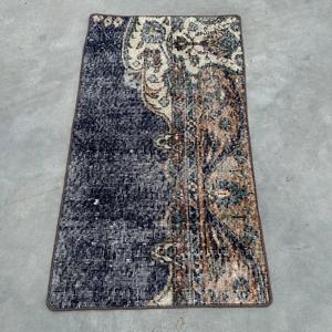 พรมวินเทจตุรกีขนาด 1.7x3.2 ฟุต พรมขนาดเล็ก พรมขนสัตว์สีน้ำเงินน้ำตาลสไตล์ตะวันตกเฉียงใต้ - Product Image 1