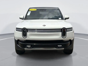รถยนต์ SUV รุ่น R1S Adventure ปี 2025 มือสองสำหรับขาย เบาะหนัง ยาง R21 หลังคาซันรูฟแบบพาโนรามา - Product Image 1