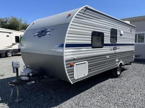 5ZT2SSGC9LE014449 Camping-car de voyage 18FQ d'occasion de qualité industrielle, modèle 2020, avec lit Queen, salle de bain complète et kitchenette, OEM - Product Image 5