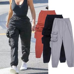 Vente en gros OEM de pantalons de survêtement décontractés respirants avec logo en coton Harem-Cargo de jogging multicolores pour femmes avec poches latérales - Product Image 4