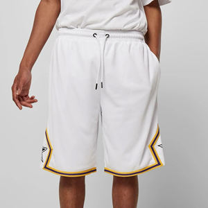 Pantalones cortos de malla de verano con estampado sublimado de bosque transpirable de alta calidad, pantalones cortos con cordón de cintura elástica informales de poliéster personalizados para playa - Product Image 1