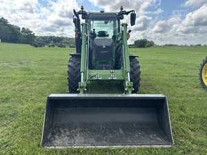 Tractor Agrícola Usado de Alta Calidad Fendt 208 V Vario 90HP 2WD con Motor Robin 2001-4000 Horas Componentes Centrales de Ruedas - Product Image 5