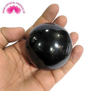 Boule de cristal d'agate noire pour la guérison par le Reiki, les travaux de grille et la correction Vastu - Product Image 1