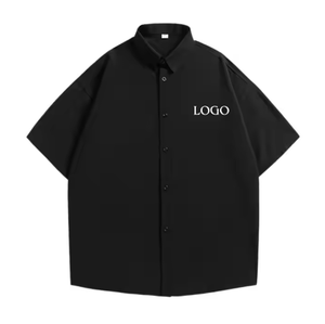 Camisa informal de vestir de algodón 100% para hombre, diseño personalizado de manga corta con botones y peso de tela liso de 180 gramos - Product Image 1