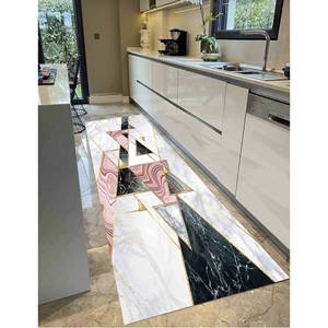 Tapis en marbre rose et gris : Tapis à accents géométriques dorés, Tapis imprimé, Tapis fin non tissé - Product Image 4
