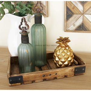 Plateau de service rectangulaire en bois naturel avec finition rustique et poignées décoratives idéal pour les présentations et l'organisation de la maison élégante - Product Image 1