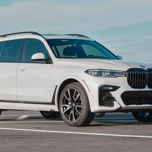 BMW X7 xDrive40i AWD Plus 2021 d'occasion en excellent état, sans accident, conduite à gauche/droite - Product Image 1