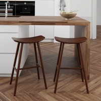 Tabourets de bar modernes Hatton en teck massif avec finition noyer pour bar à domicile, hôtel, salle à manger