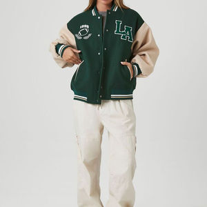 Chaqueta universitaria para mujer, chaqueta de béisbol recortada de manga larga, chaquetas universitarias personalizadas con hombros caídos - Product Image 1