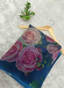 Saree de Georgette de estilo Bollywood de alta calidad con blusa a juego de bordado de secuencia atractiva para bodas indias y paquistaníes - Product Image 5