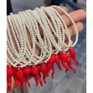 Collana di perle di corallo