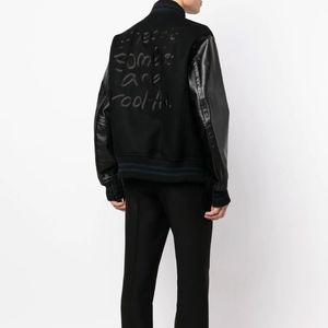 Chaqueta universitaria para hombre con logotipo personalizado de fabricante OEM, Mangas de cuero de lona estilo Letterman de béisbol bordadas de alta calidad - Product Image 2