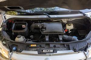 Mercedes-Benz Sprinter 3500 Usada de 2019, Camioneta Ejecutiva de Midwest Automotive Designs - Product Image 4