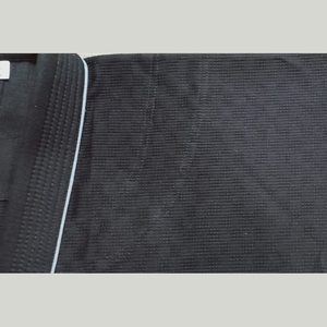Kimono BJJ GI duradero con tela ligera resistente al desgarro costuras reforzadas que absorben el sudor diseño de secado rápido perfecto - Product Image 5