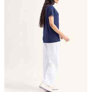 Alta calidad logotipo personalizado cuello redondo manga corta Material de algodón liso mujer camiseta transpirable - Product Image 2